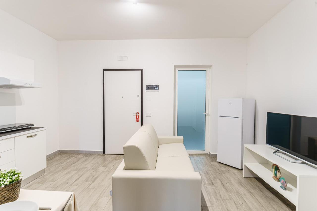 Aparthotel Le Marine Bisceglie Ngoại thất bức ảnh